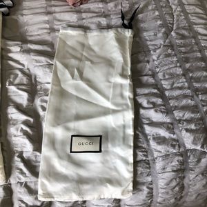 Gucci dust bag